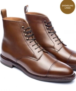 Oxford & Evergreen Meermin Shearling-Lined Calfskin Boots, Antique Oak